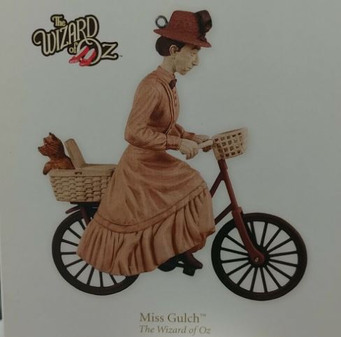 2012 Miss Gulch - Wizard of Oz - Magic