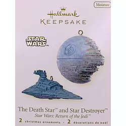 2008 The Death Star and Star Destroyer - Star Wars - Miniature