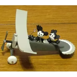 2010 Plane Crazy - Mickey & Minnie - Limited Quantity