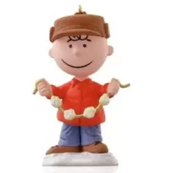 2015 Charlie Brown - Decking the Tree - Peanuts