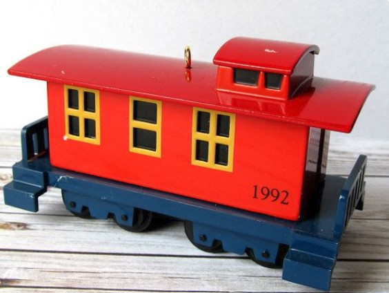 1992 Christmas Sky Line Caboose - Damaged Box