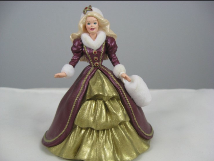 1996 Holiday Barbie 4th