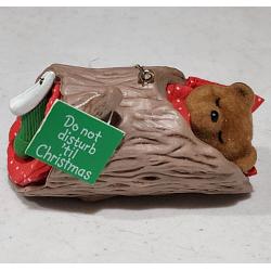 1985 Do Not Disturb Bear - DB