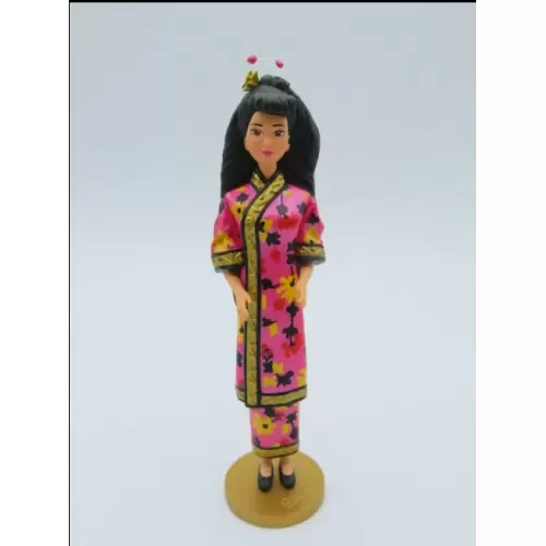 1997 Dolls of the World 2nd Chinese Barbie NB Keepsake Caboose