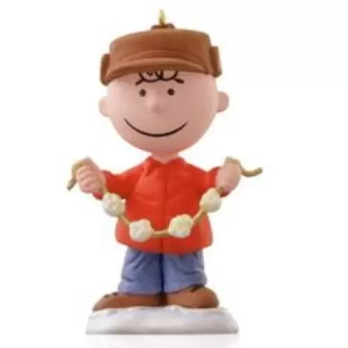 2015 Charlie Brown - Decking the Tree - Peanuts