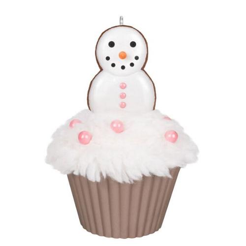 2025 Merry Macarons - Christmas Cupcakes - 16th in the Series